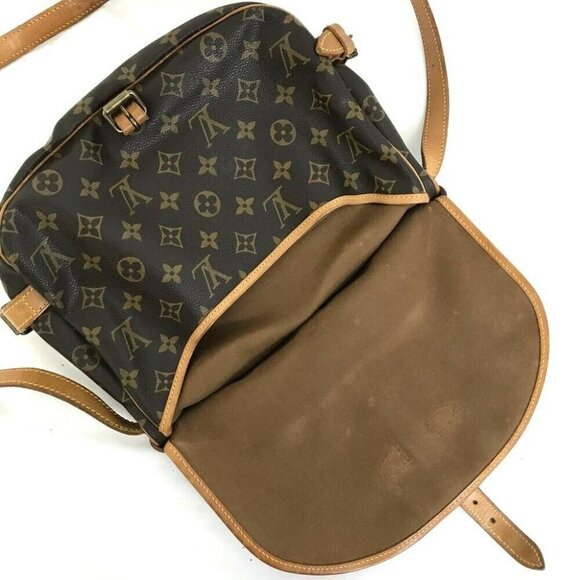 Auth Louis Vuitton Monogram Saumur 30 CrossbodyBag - Picture 10 of 12